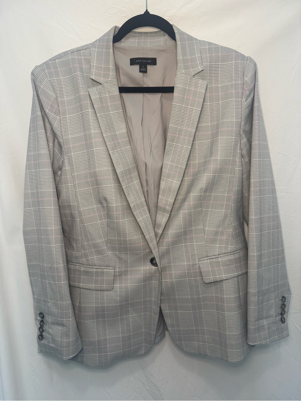 Ann Taylor Gray Plaid Tailored Blazer